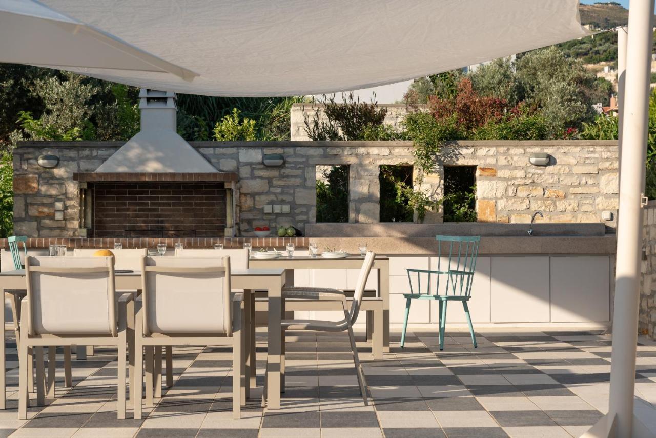 Eco Villa, A Perfect Escape Close To The Beach, By Thinkvilla Maroulás Exterior photo