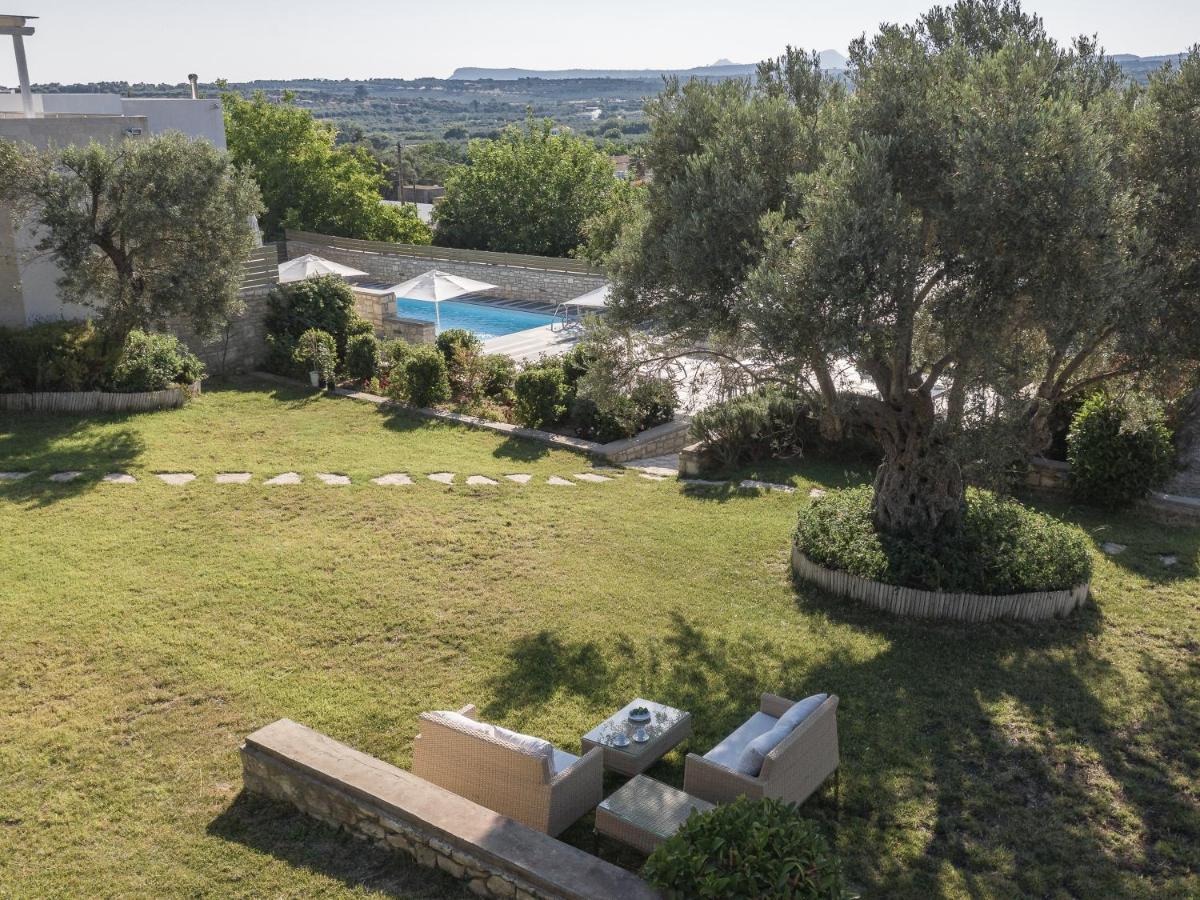 Eco Villa, A Perfect Escape Close To The Beach, By Thinkvilla Maroulás Exterior photo