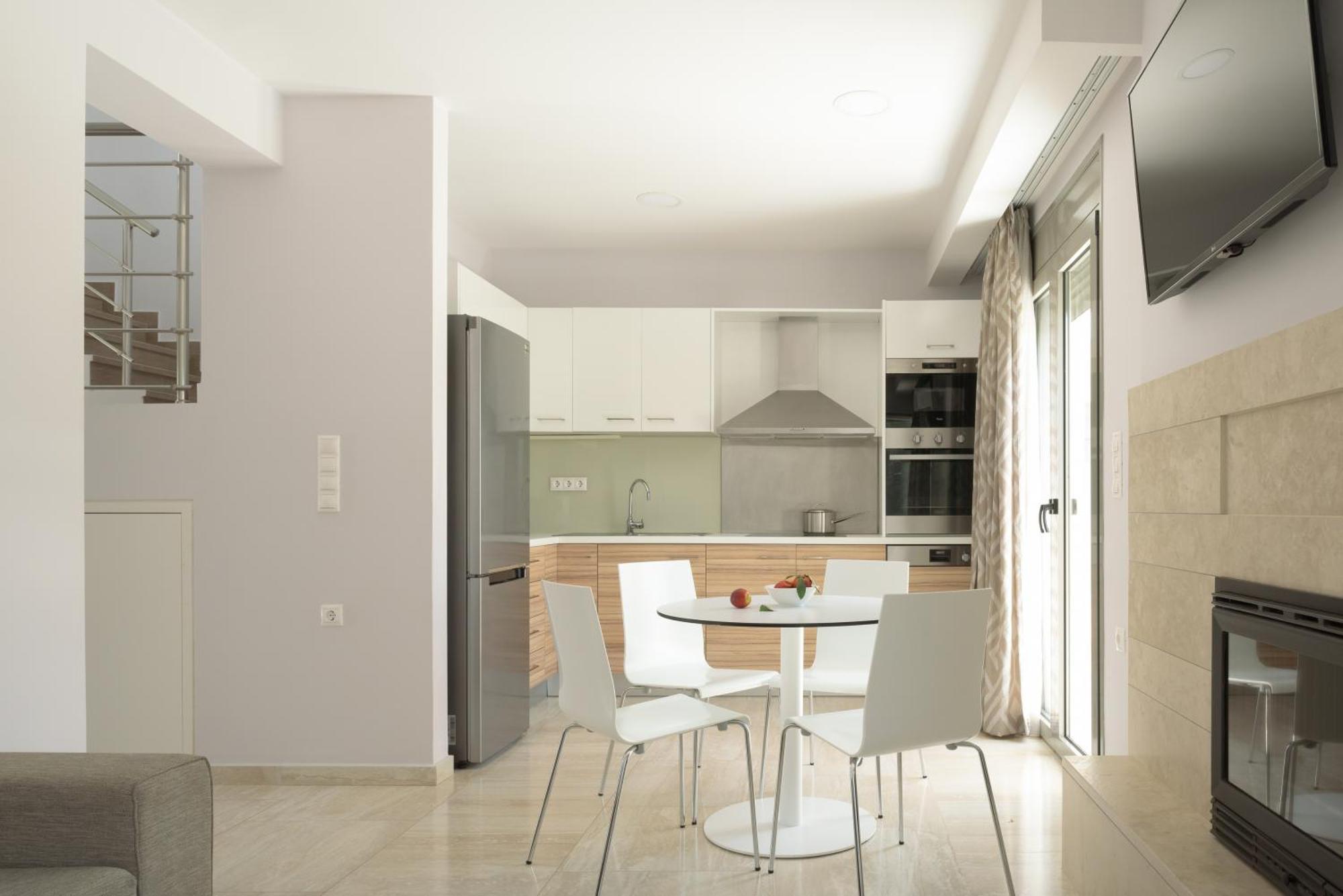 Eco Villa, A Perfect Escape Close To The Beach, By Thinkvilla Maroulás Exterior photo